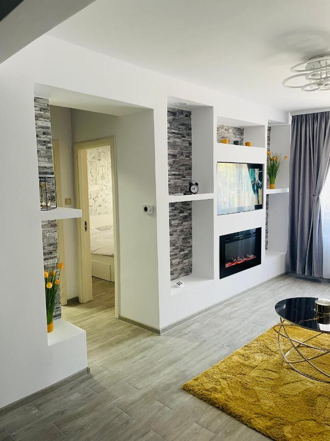 Timisoara Central Apartment New Parking !! Екстериор снимка