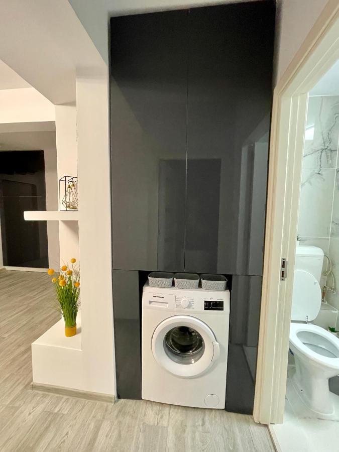 Timisoara Central Apartment New Parking !! Екстериор снимка