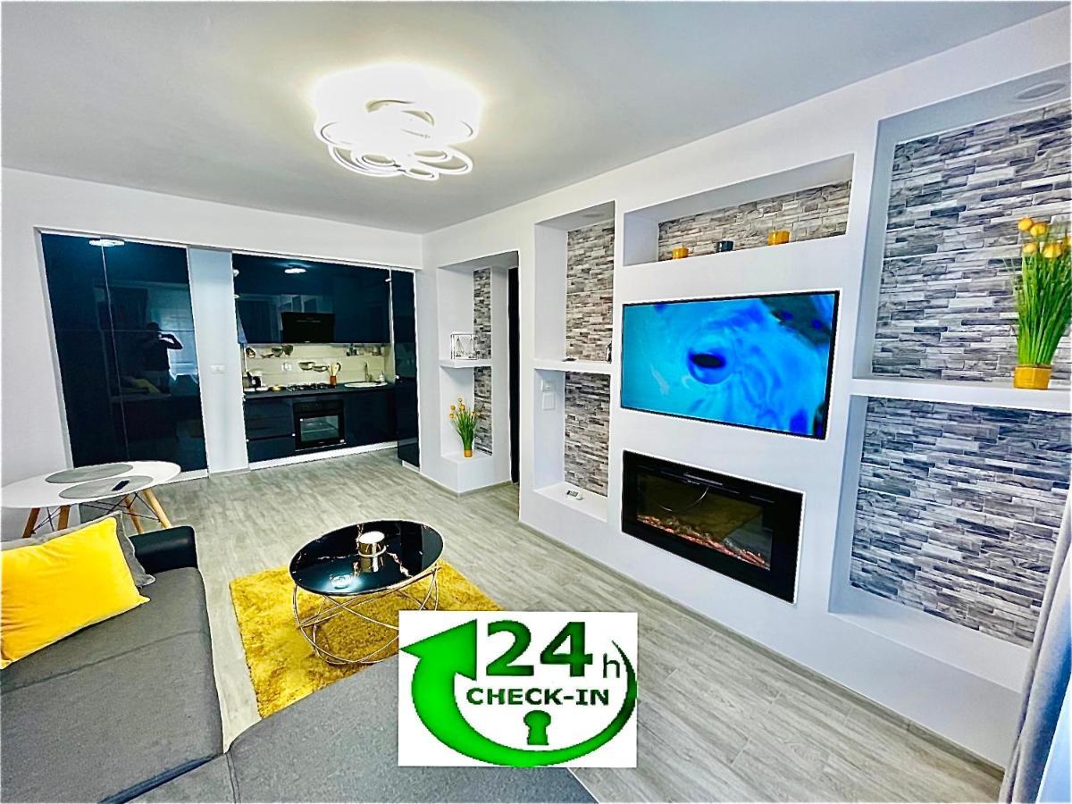 Timisoara Central Apartment New Parking !! Екстериор снимка